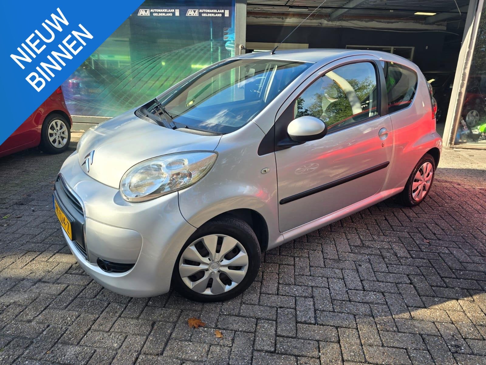 Citroen C1 1.0-12V Ambiance | AUTOMAAT | AIRCO | ELEK.PAKKET, Dealer onderhouden, Gebruikt, 4 stoelen, 68 pk