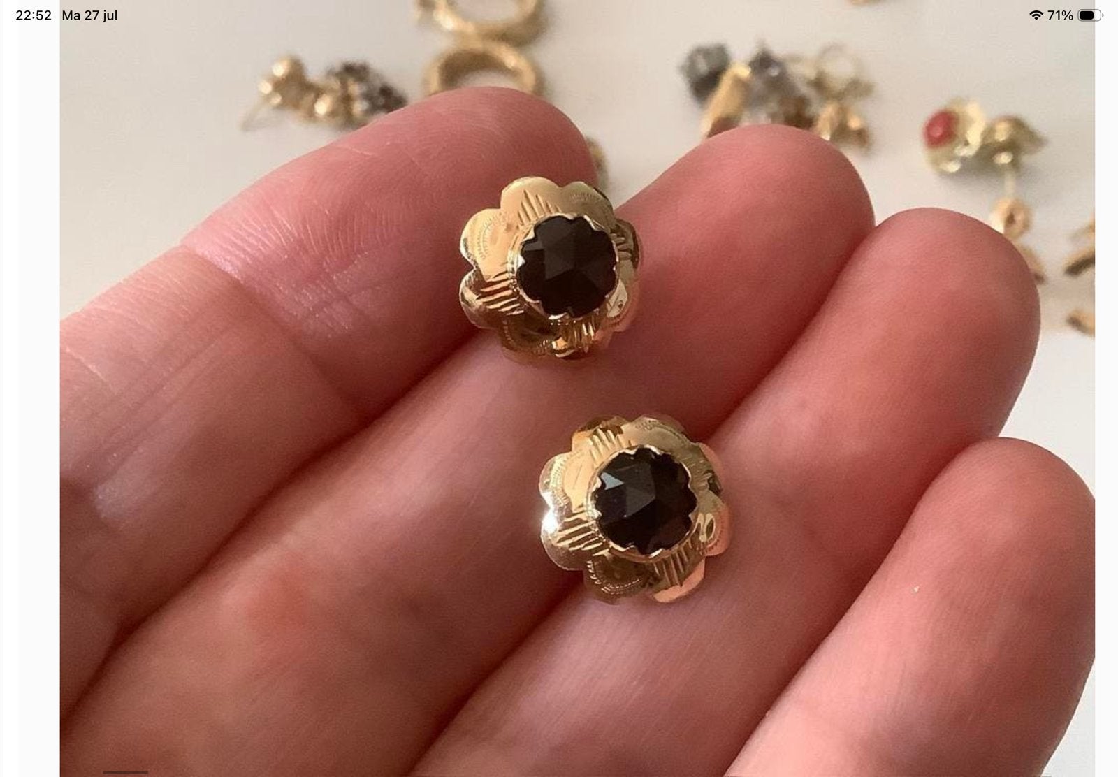 Zeer mooi antieke gouden oorbellen edelsteen Granaat 14 kar, Verzenden, Zo goed als nieuw, Met edelsteen, Knopjes of Stekers