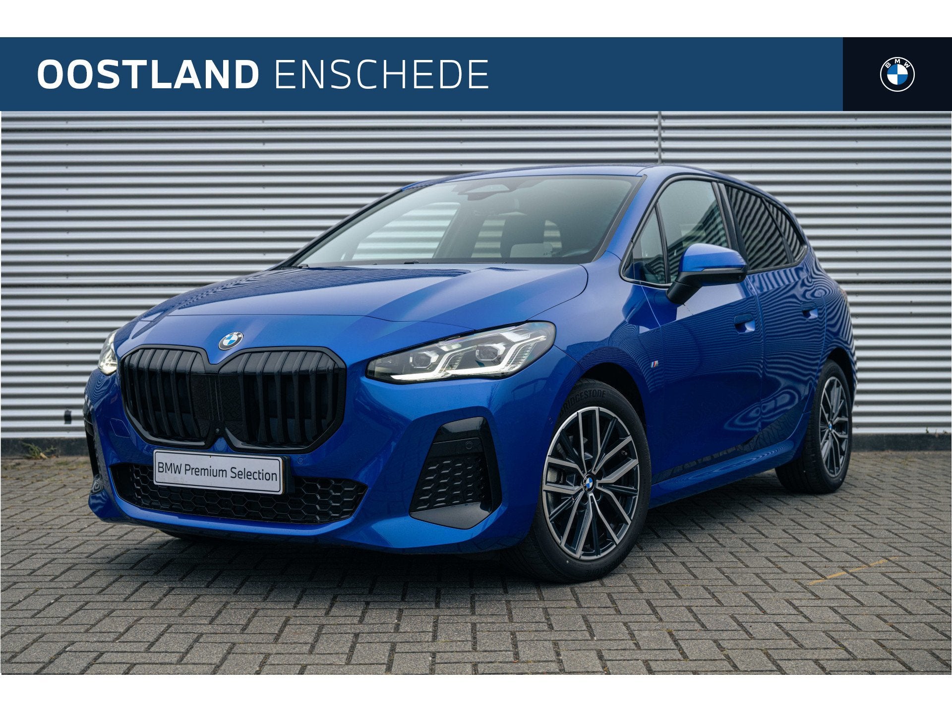 BMW 2 Serie Active Tourer 220i M Sport Automaat / Panoramada, Auto's, Dealer onderhouden, Gebruikt, 156 pk, Met garantie (alle)