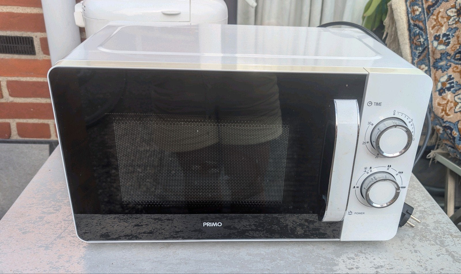 Primo Magnetron - Zo goed als nieuw (like new microwave), Witgoed en Apparatuur, Ophalen, Minder dan 45 cm, Draaiplateau, Vrijstaand