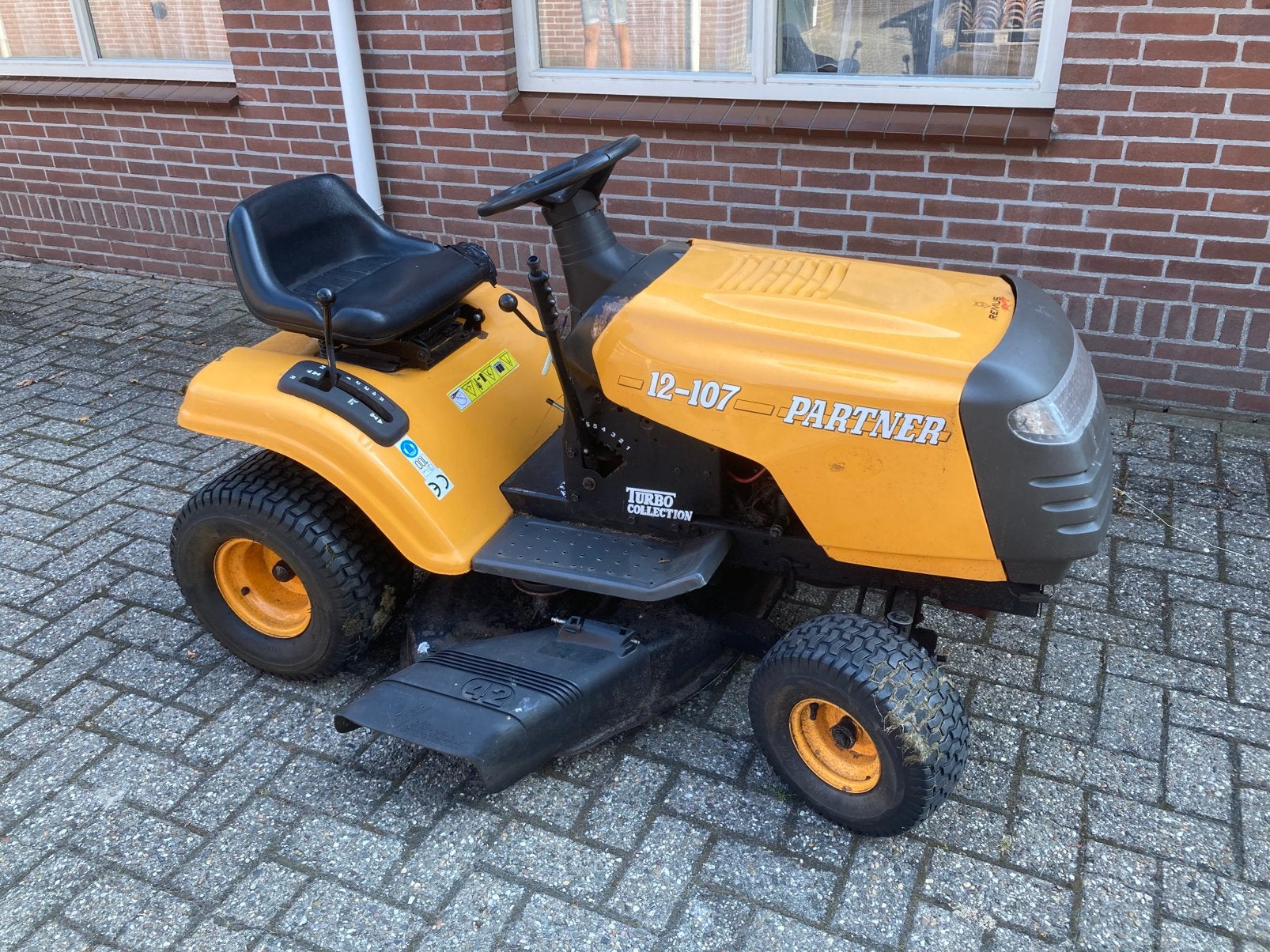 Partner Zitmaaier, Ophalen, Zo goed als nieuw, 50 cm of meer