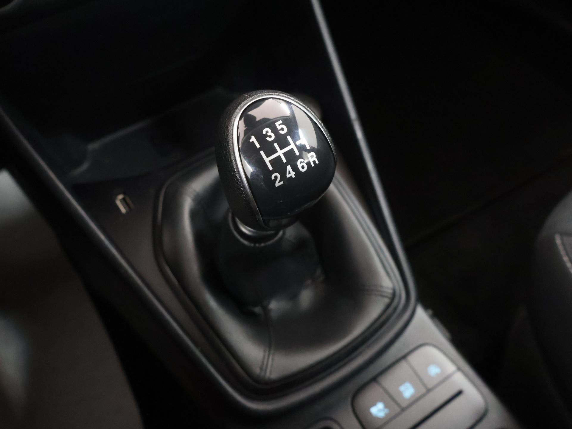 Foto 21 van Ford Fiesta 1.0 EcoBoost Connected | Cruise Control | Airco