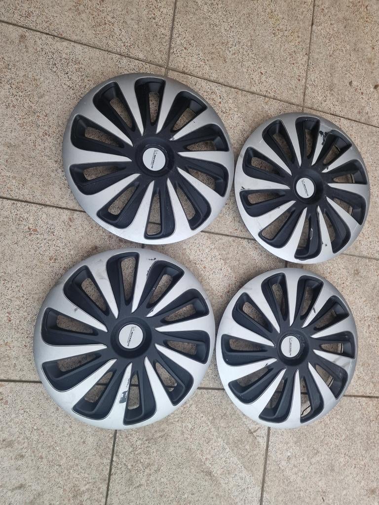 Michelin wieldoppen 15 inch - set van 4, Ophalen of Verzenden, Gebruikt