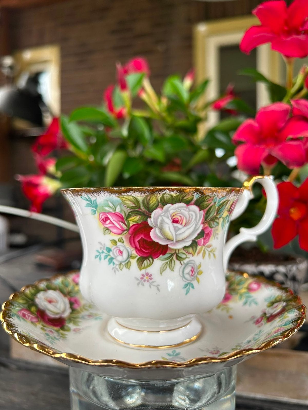 Kopje Royal Albert Celebration vintage, Antiek en Kunst, Ophalen