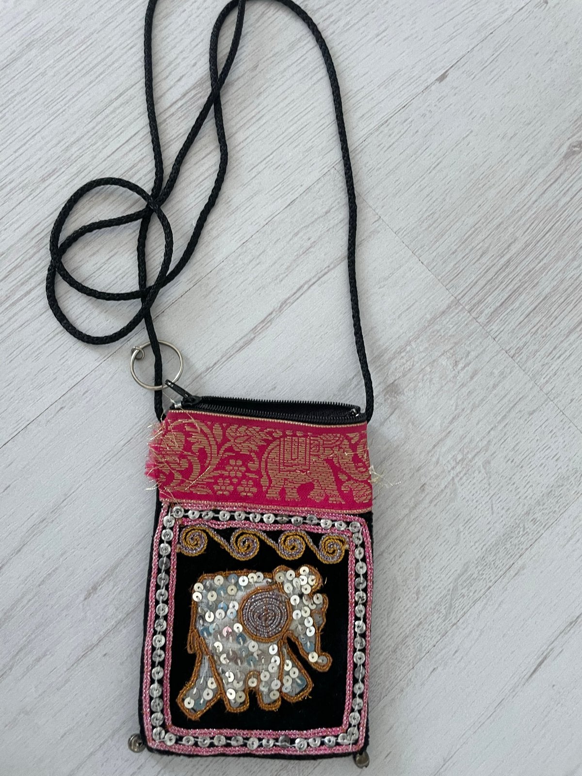 Klein Telefoontasje met Olifant Design, Ophalen of Verzenden, Zo goed als nieuw, Hoesje of Tasje