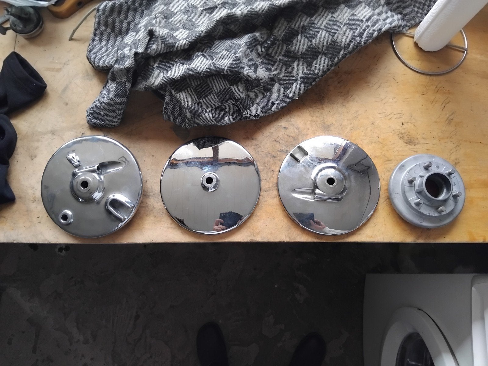 drie grote deksels en een tantwielhouder, Ophalen, Zo goed als nieuw, Frame