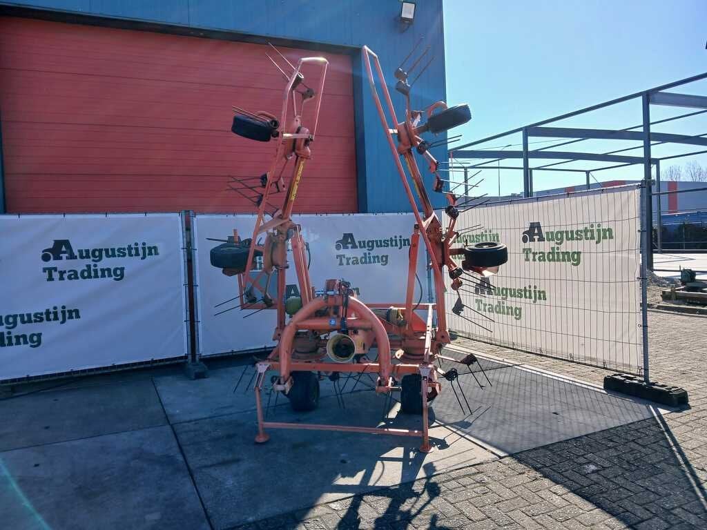 Kuhn Hooischudder, KUHN-Geldr, Overige, Nuenenseweg 165
5667 KP  Geldrop, Info.nl@kuhn.com