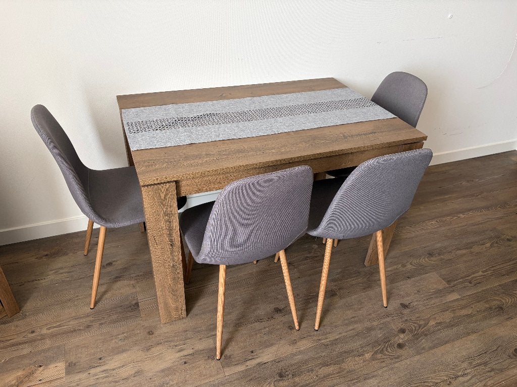 tafel en stoelen en ladekast, Huis en Inrichting, Ophalen, Gebruikt, 50 tot 100 cm, 100 tot 150 cm