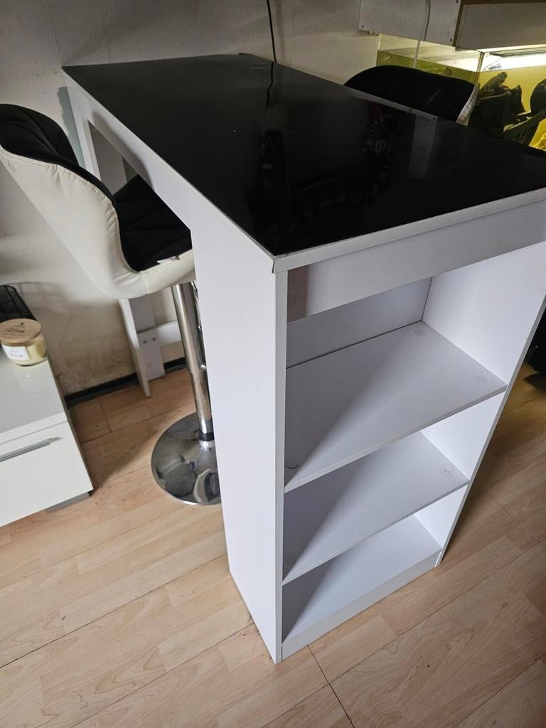 Moderne bartafel met opbergruimte - Zwart/Wit, Huis en Inrichting, Tafels | Eettafels, Ophalen, Overige materialen, Gebruikt, 100 tot 150 cm