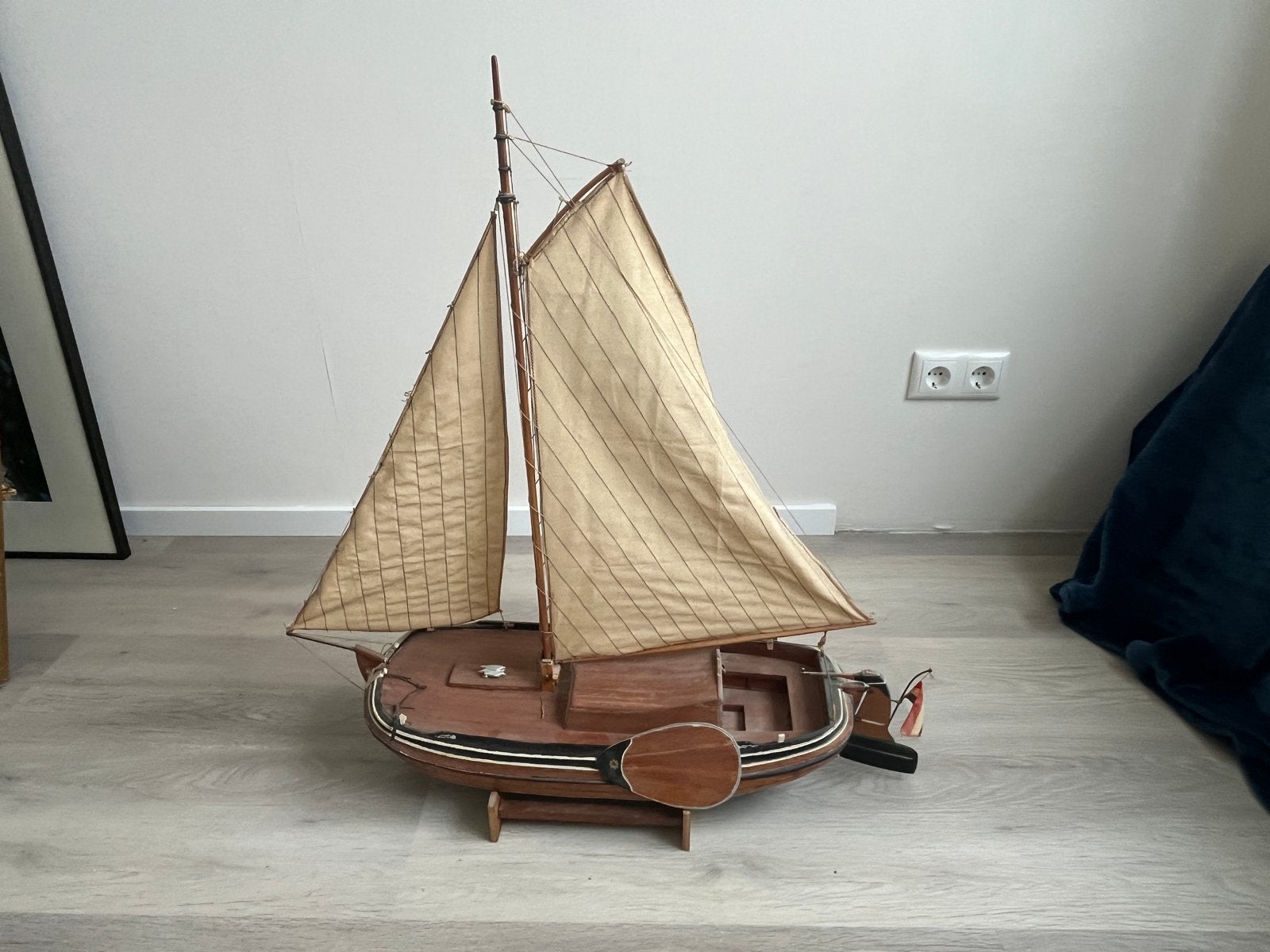 Prachtig houten zeilboot model De Sperwer- Handgemaakt, Ophalen, Zo goed als nieuw, Groter dan 1:32, Overige merken