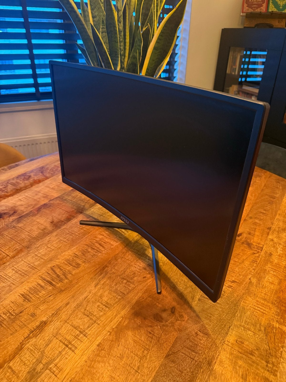 MSI Optix G24C Curved Gaming Monitor, Computers en Software, Gaming, HDMI, 101 t/m 150 Hz, Curved