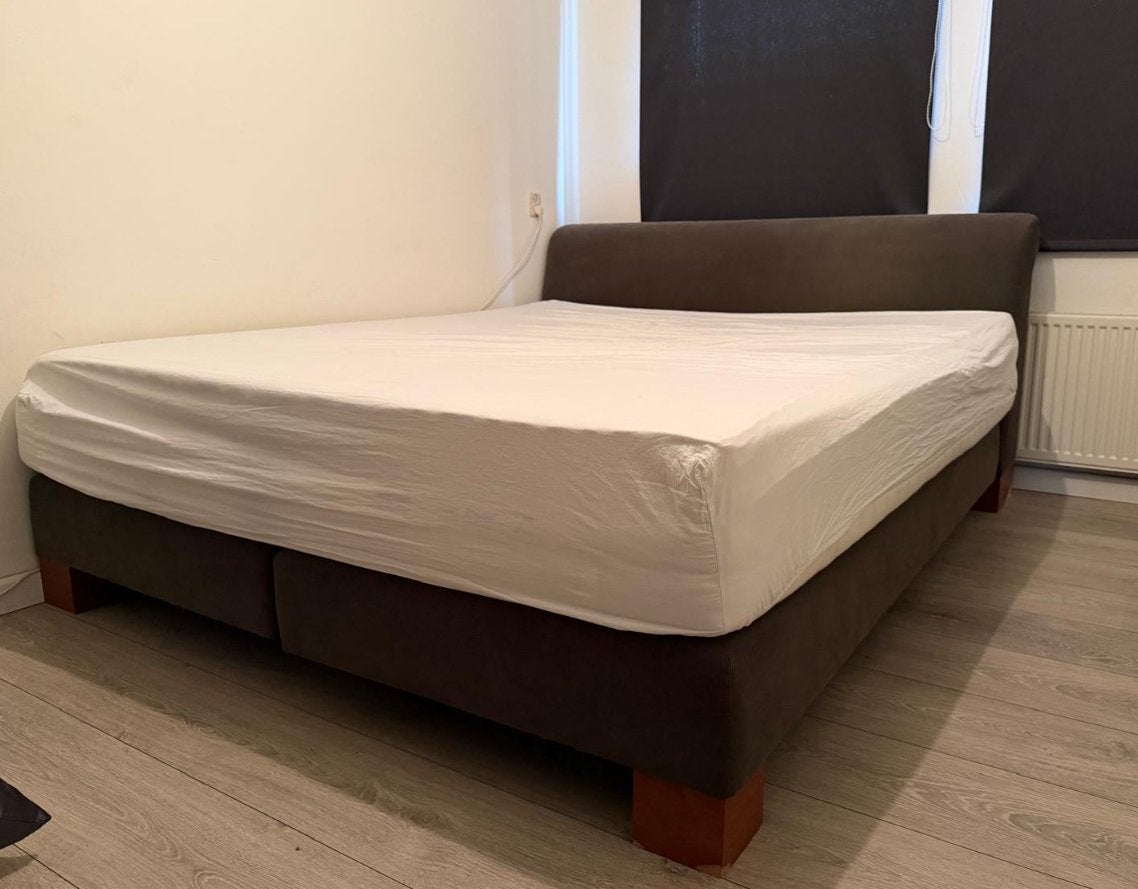 Tweepersoons boxspring met matrassen - Eastborn Pillar, Ophalen, Gebruikt, Tweepersoons, 180 cm