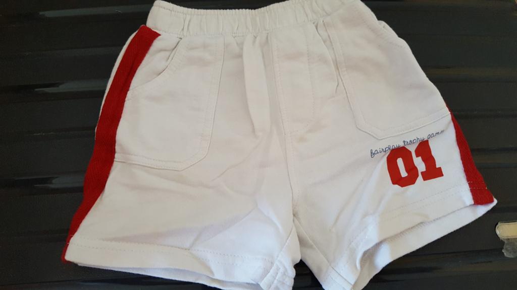 Jongens korte broek maat 68, Ophalen of Verzenden, Gebruikt, Jongetje, Broekje