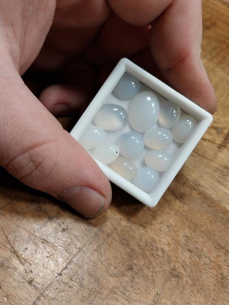 Grijse agaat cabochons ovaal en rond, Sieraden, Tassen en Uiterlijk, Ophalen of Verzenden