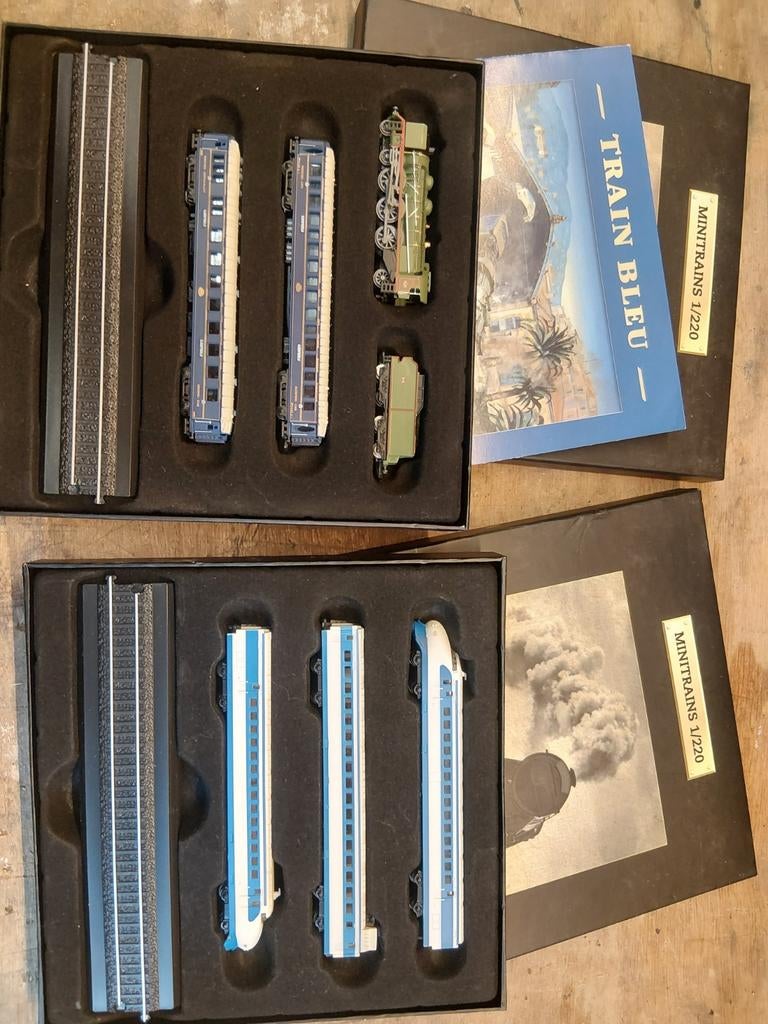 Minitrains 2 stuks, Ophalen of Verzenden, Trein, Overige typen