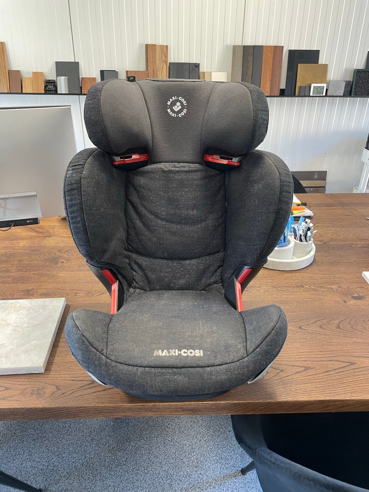 Maxi-Cosi Rodi XP autostoel - Grijs, Kinderen en Baby's, Autostoeltjes, Ophalen, Autogordel of Isofix, Gebruikt, 15 t/m 36 kg