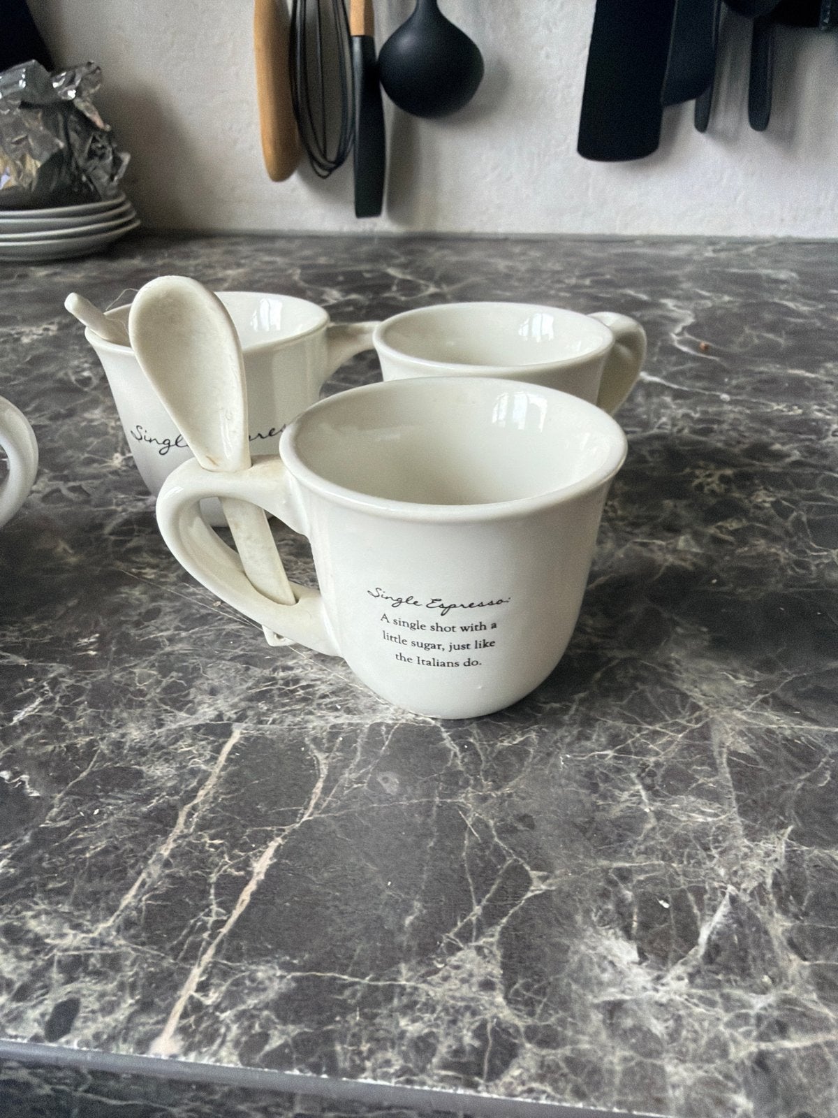 3 Rivièra Maison espresso kopjes met lepels, Huis en Inrichting, Gebruikt, Overige merken, Keramiek, Ophalen of Verzenden
