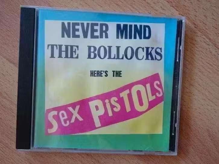 CD Sex Pistols Never Mind The Bollocks Here's Sex Pistols, Gebruikt, Ophalen of Verzenden, Punk Rock, Album