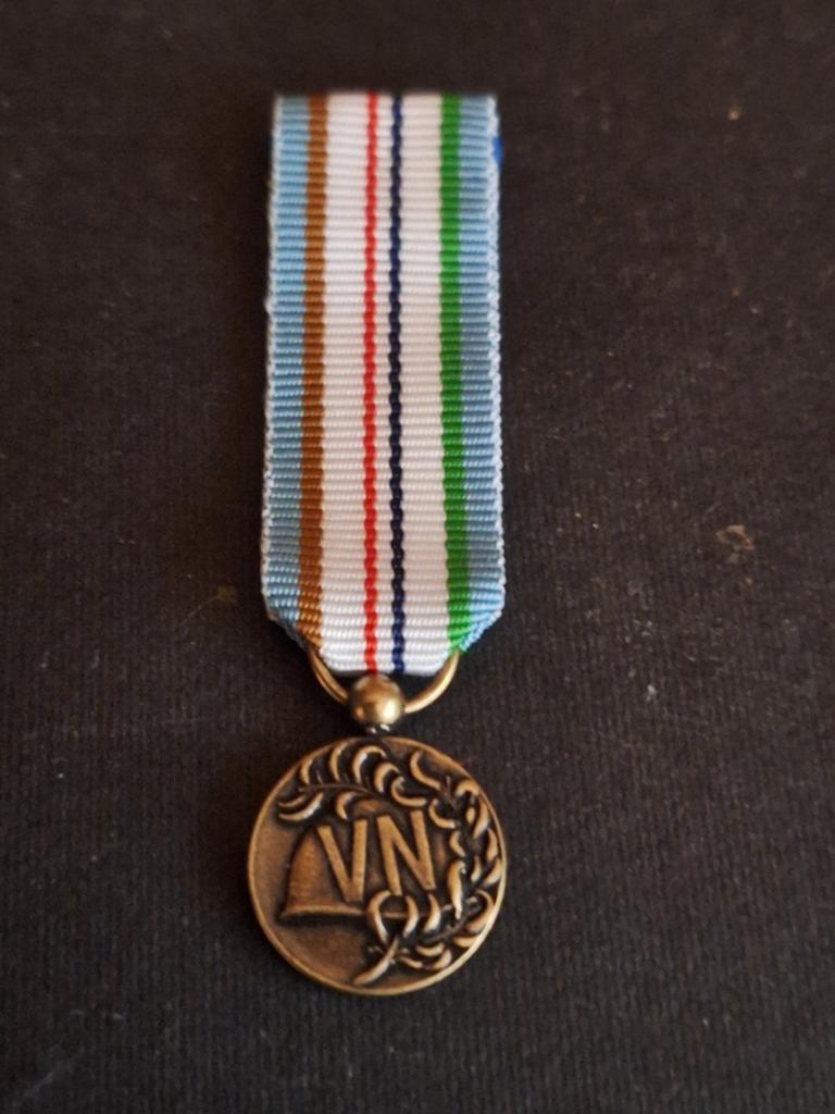 Miniatuur medaille vn yugoslavia, Verzenden, Landmacht, Nederland, Lintje, Medaille of Wings