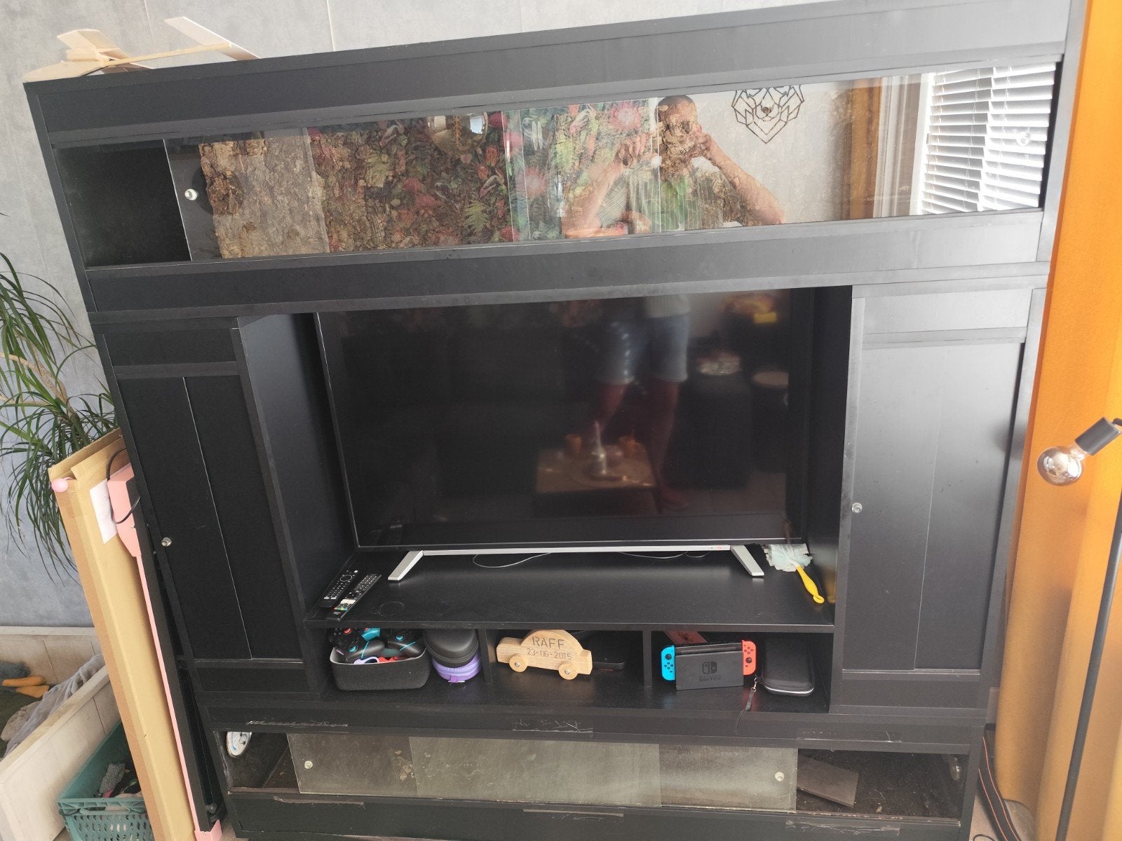 Groot betonplex terrarium meubel, koopje!, Dieren en Toebehoren, Slang, 3 tot 6 jaar
