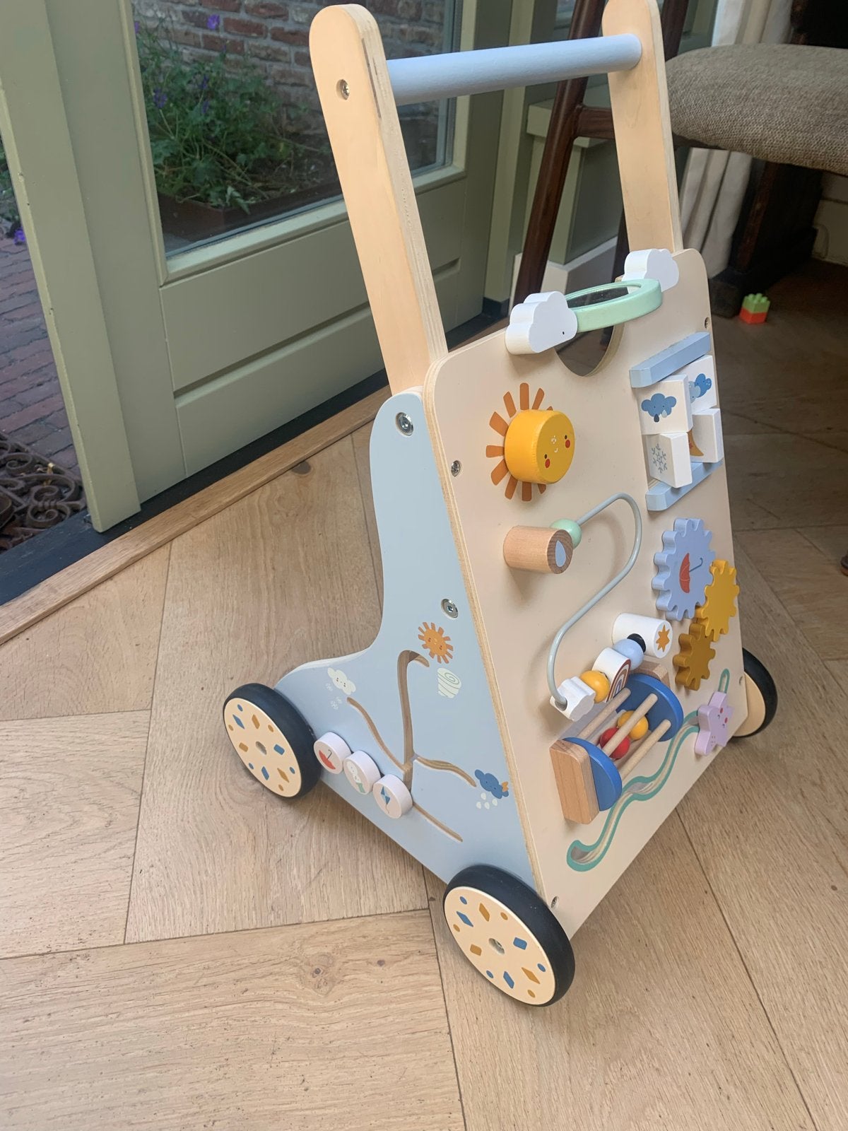 Houten Baby Loopwagen met Activiteitenpaneel, Ophalen of Verzenden, Zo goed als nieuw, Overige typen, Met wieltjes