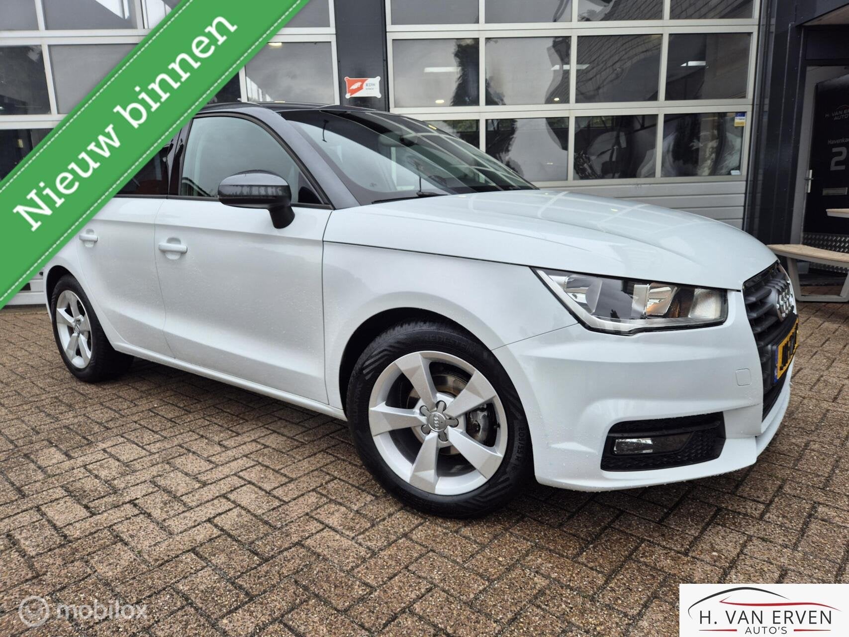 Audi A1 Sportback 1.0 TFSI NAVI PDC HALF LEDER CRUISE, Voorwielaandrijving, Euro 6, 95 pk, 4 stoelen