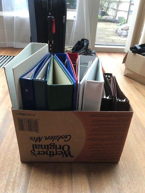 Diverse ordners en 23-rings mappen, diverse kleuren, Ophalen, Zo goed als nieuw