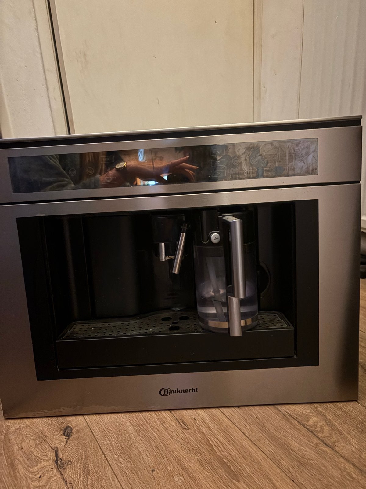 Bauknecht inbouw koffiemachine, Ophalen, Afneembaar waterreservoir, Gebruikt, 10 kopjes of meer