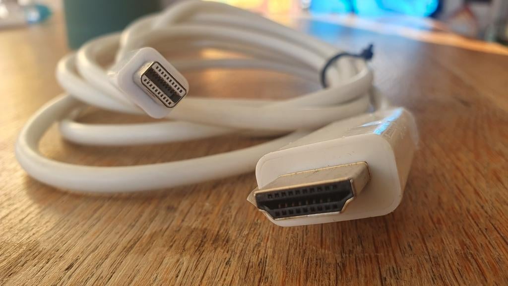 Mini DisplayPort naar HDMI adapter/kabel, Computers en Software, Pc- en Netwerkkabels, Ophalen of Verzenden