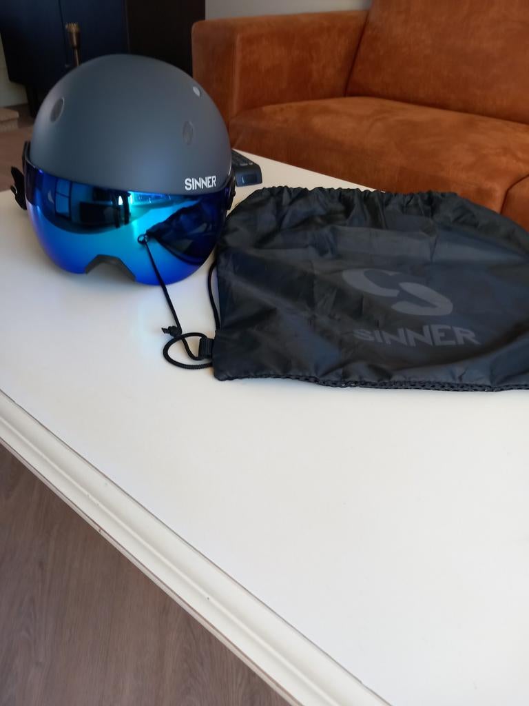 Sinner skihelm maat M met bril en tas, Overige typen, Zo goed als nieuw, Minder dan 100 cm, Ophalen