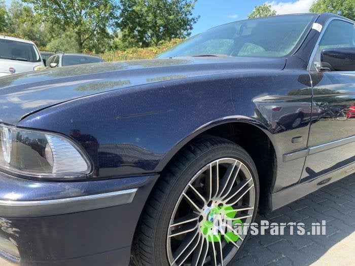 Scherm links-voor van een BMW 5-Serie, Gebruikt, -, -, Ophalen of Verzenden