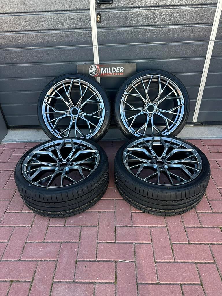 Flowforming Hyperblack Velgen+Tracmax banden 19” 5x112 Nieuw, 19 inch, Industrieweg Oost 5b9, Banden en Velgen, Nieuw