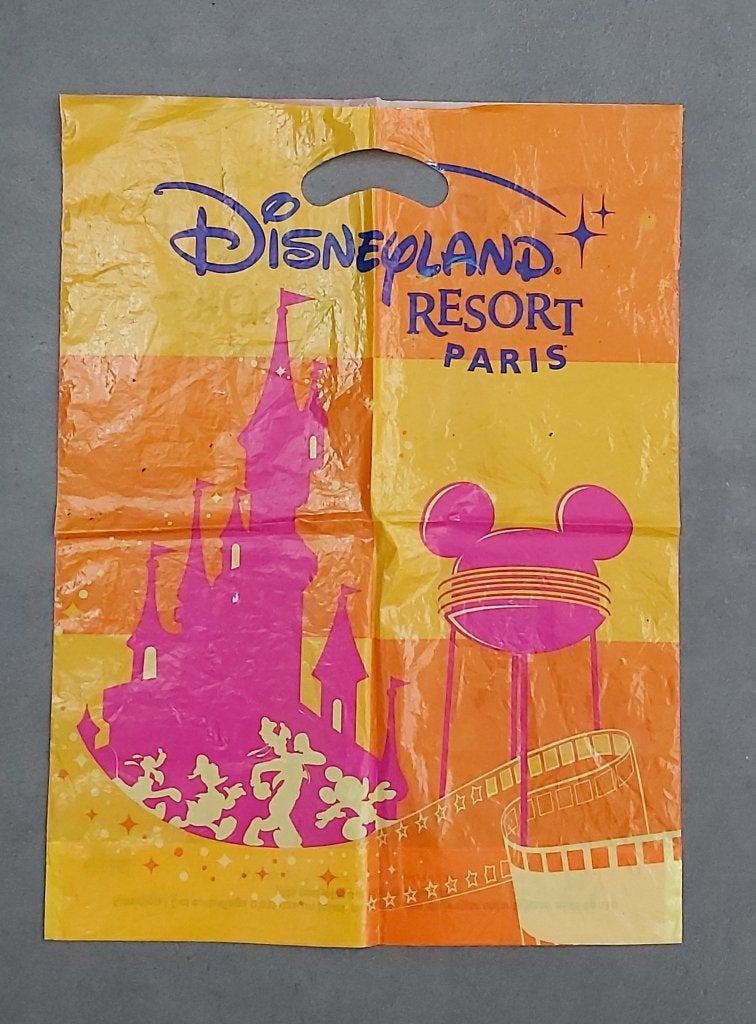 Plastic Tas Disneyland Resort Paris(collector's item). 2002, Ophalen of Verzenden, Mickey Mouse, Gebruikt, Beeldje of Figuurtje