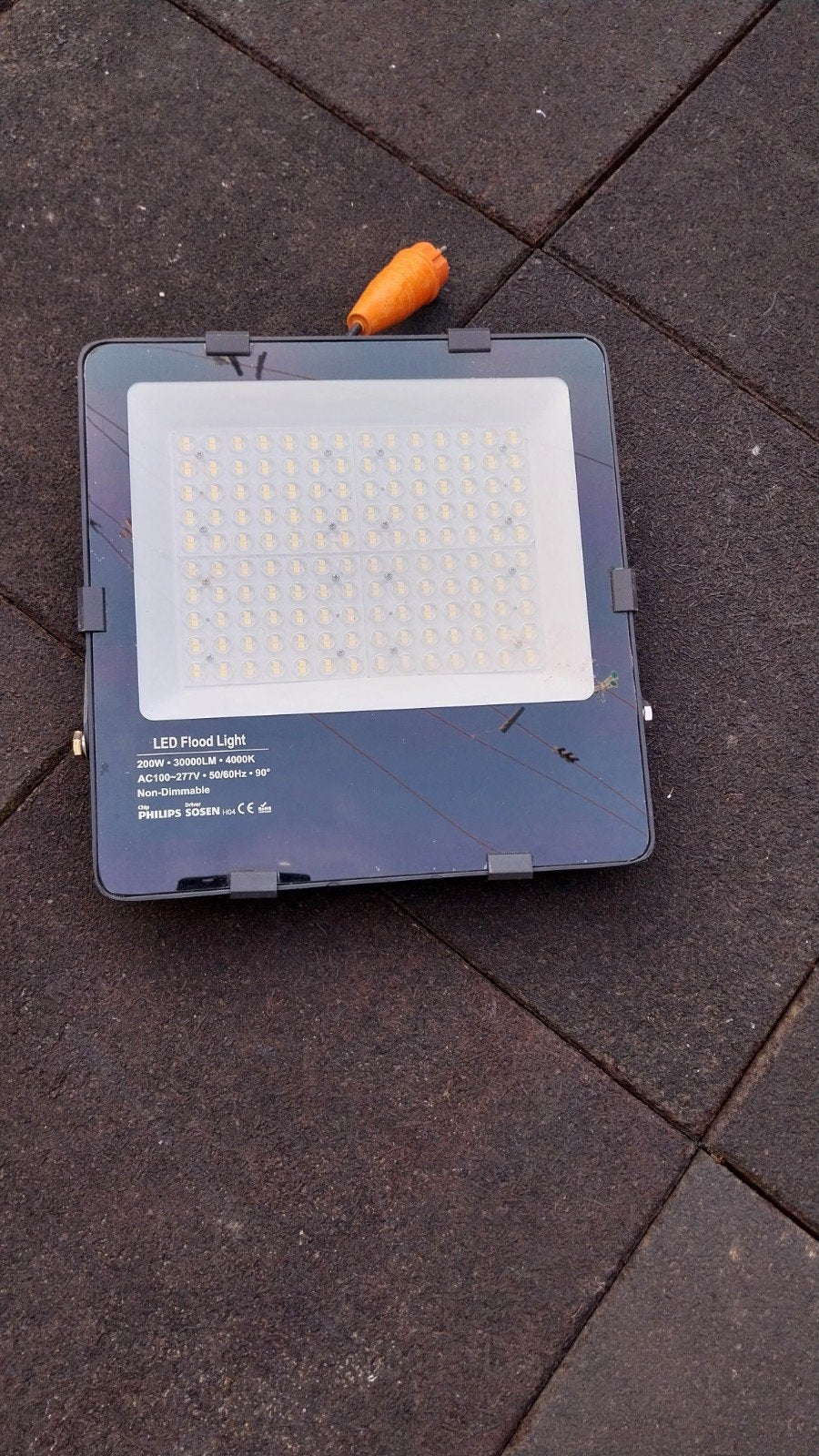 LED Flood Light 200W - Philips Sosen Driver, Ophalen of Verzenden, Gebruikt, 200 tot 500 watt, Lamp met armatuur
