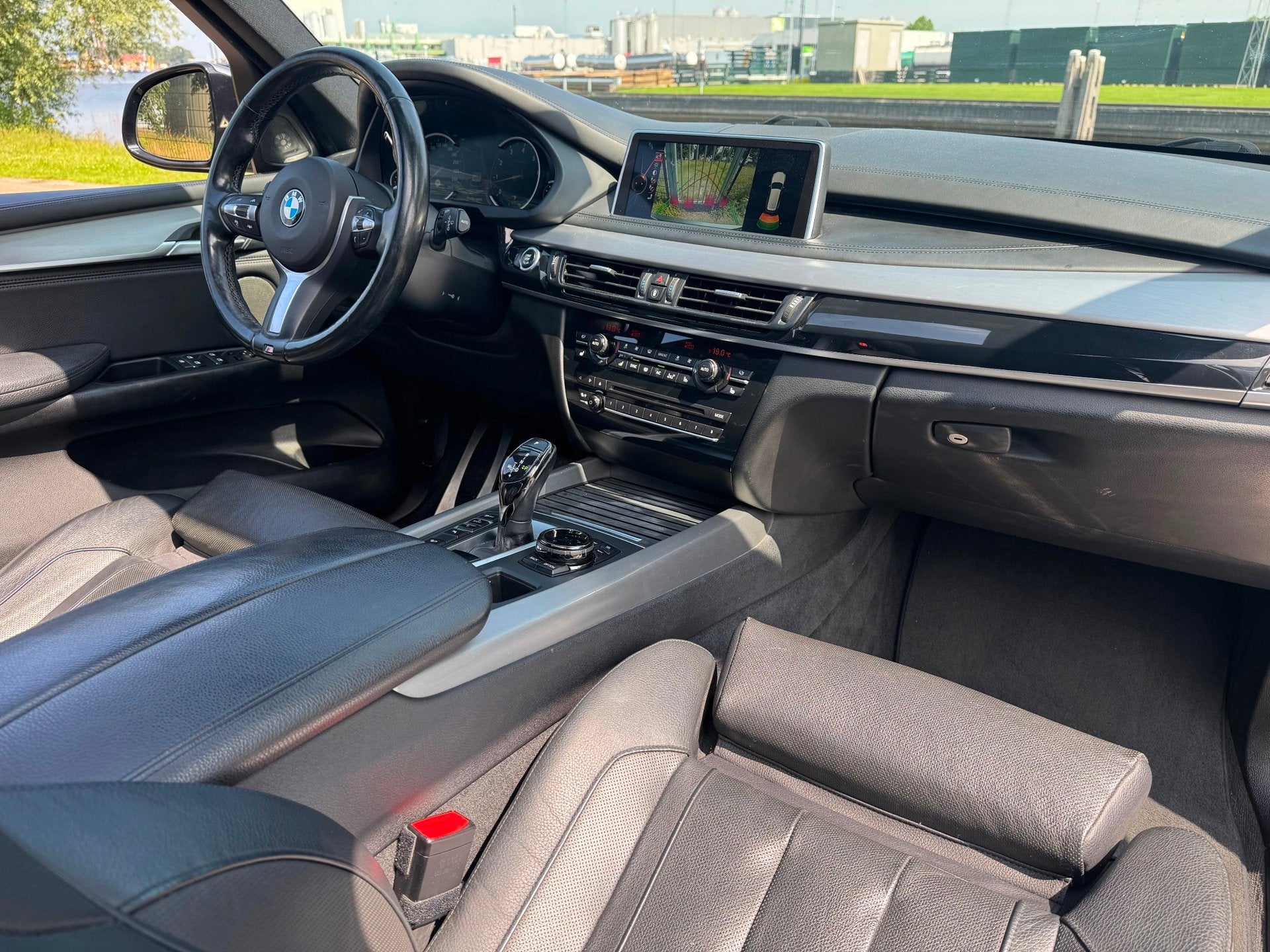 BMW X5 XDrive 50i High Exe M-Sport Pano Comfortseats HuD LED, Automaat, Dealer onderhouden, Gebruikt, Adaptive Cruise Control