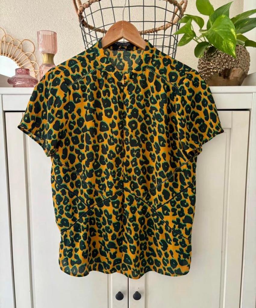 Scotch and Soda luipaardprint top maat S, Kleding | Dames, Tops, Geel, Ophalen of Verzenden, Zo goed als nieuw, Korte mouw