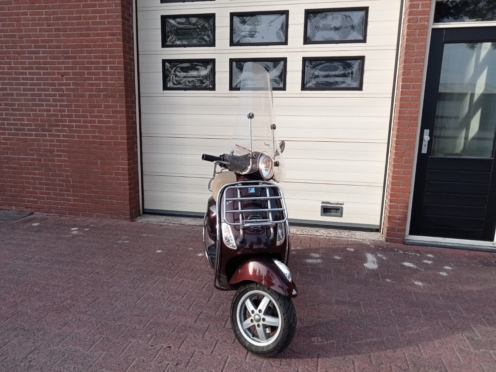 Vespa lx 50 touring 45-km bromfiets bj2011 23569km, Ophalen of Verzenden, Gebruikt, Benzine, Vespa