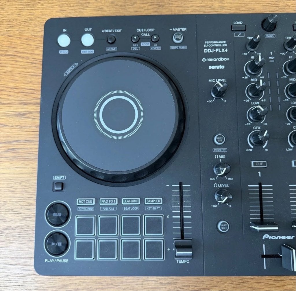 Foto 3 van Pioneer DDJ-FLX4 DJ Controller – Dubbel Deck