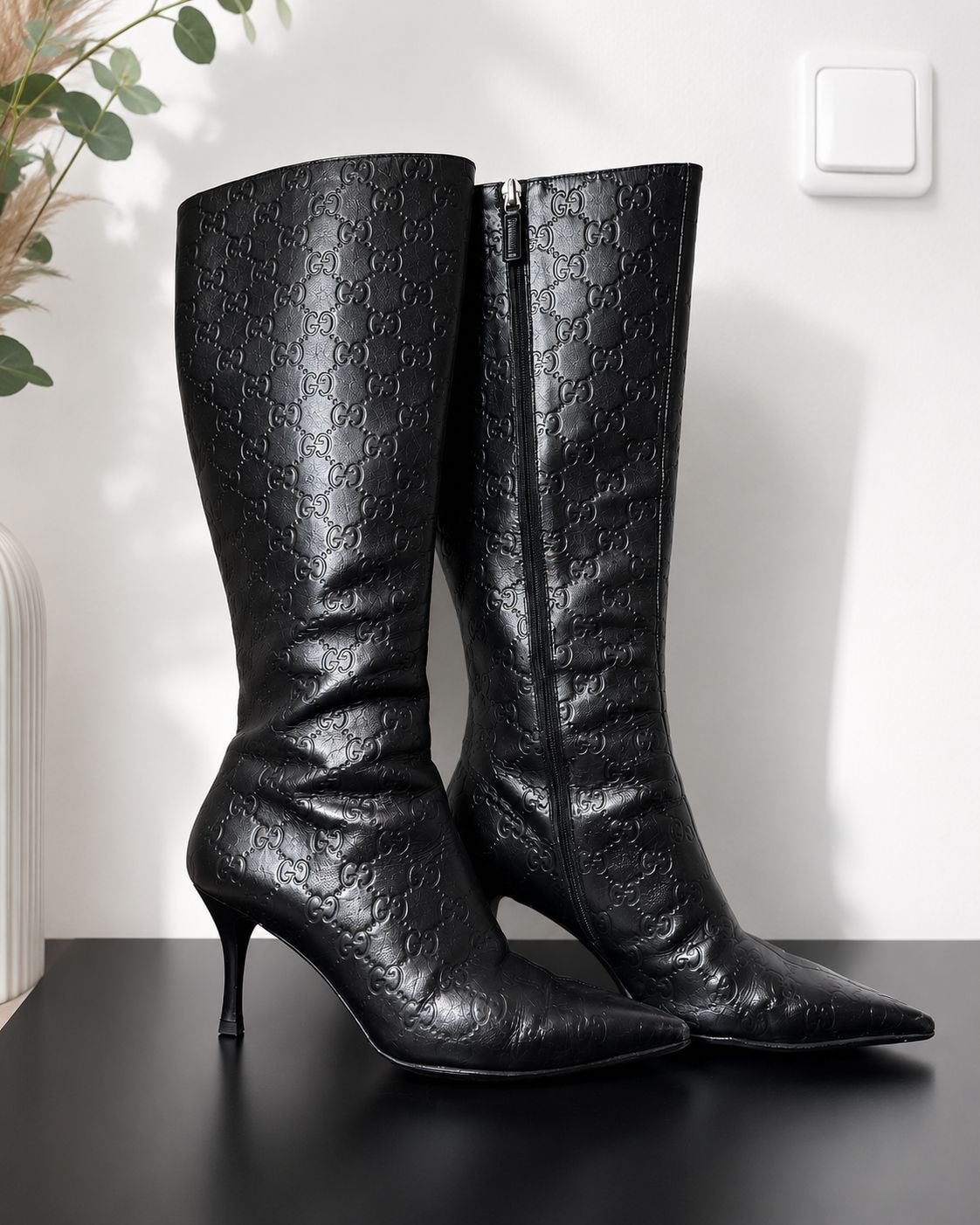 GUCCI Guccissima Knee High Boots Maat 38,5, Ophalen of Verzenden, Zo goed als nieuw, Zwart, Hoge laarzen