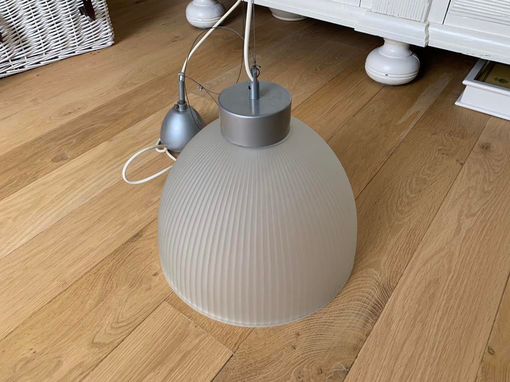 Glazen hanglamp geribbeld glas, Ophalen, Gebruikt, Glas, Scandinavisch