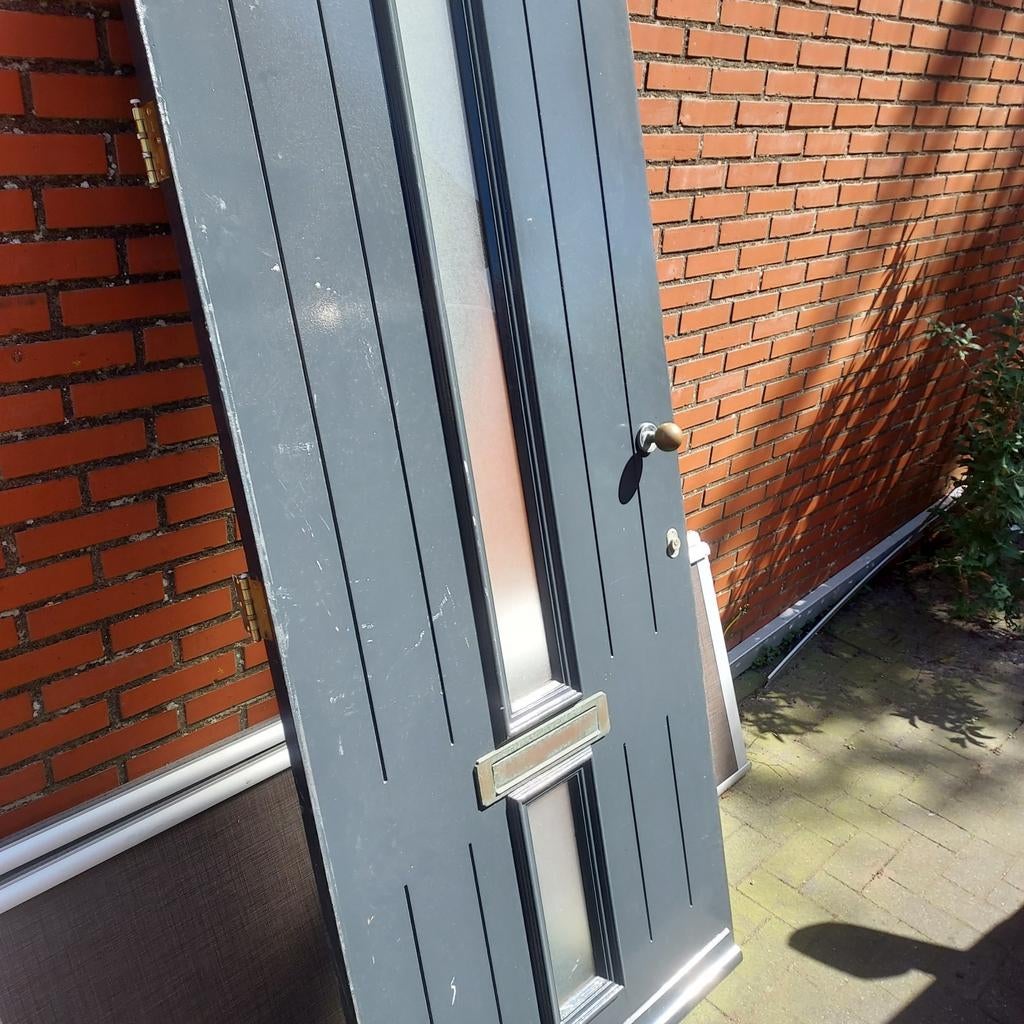 Mooie zware Hardhouten merbau voordeur, Ophalen, Gebruikt, Buitendeur, 200 tot 215 cm