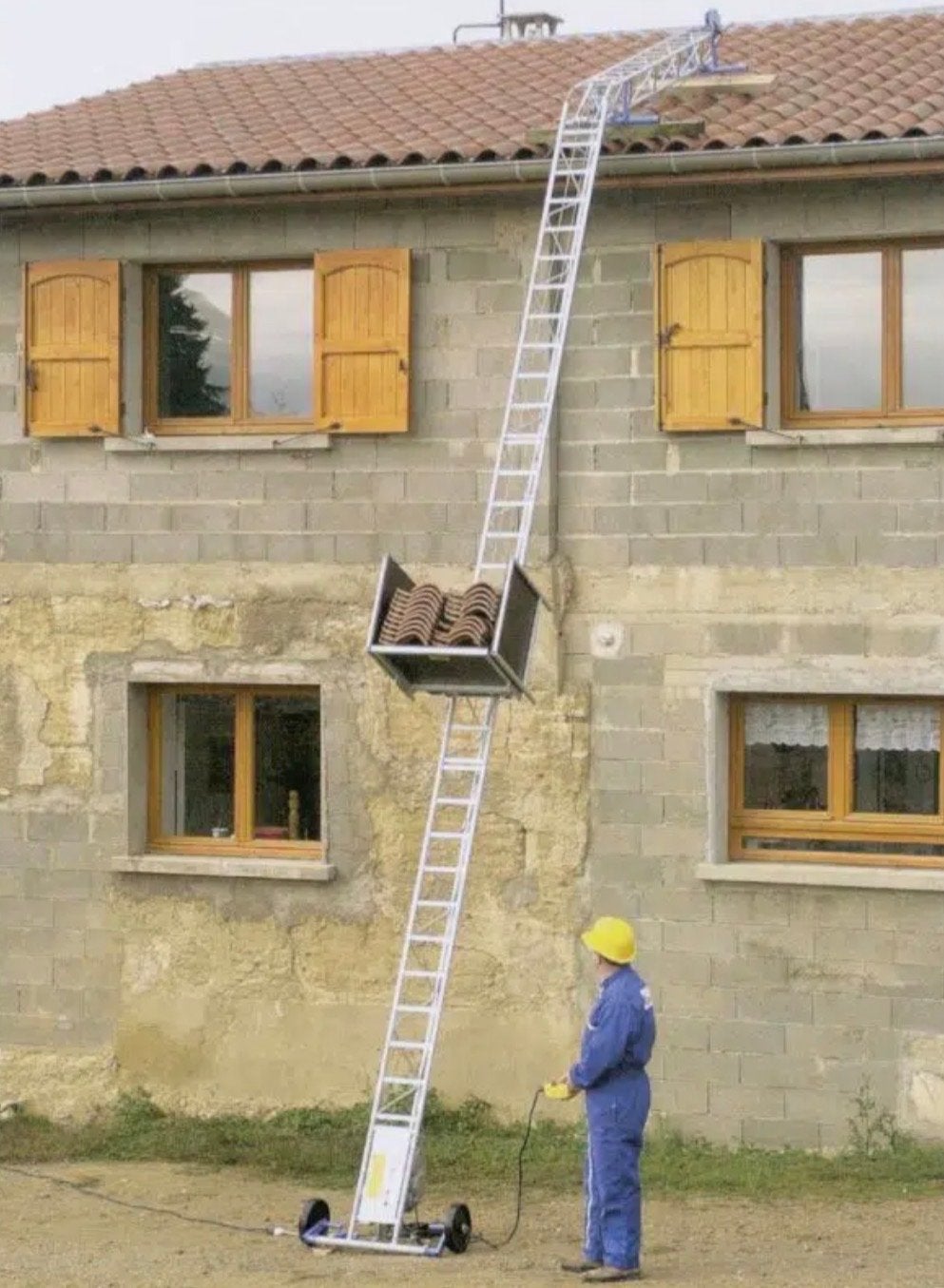 Bouwlift / Ladderlift / pannenlift: 4.800 nieuwprijs!, Doe-het-zelf en Verbouw, Bouwliften, Gebruikt, Bouwlift, Ophalen