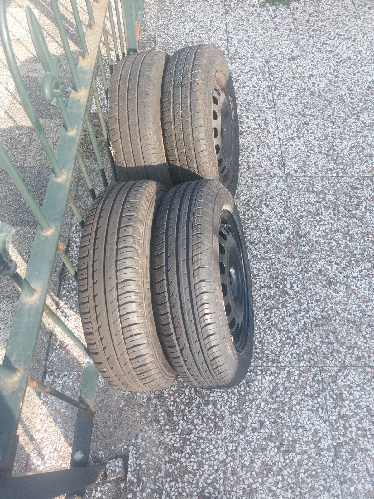 Banden met velgen 155/65/r14 Continental zomerband, 14 inch, Gebruikt, 155 mm, Banden en Velgen
