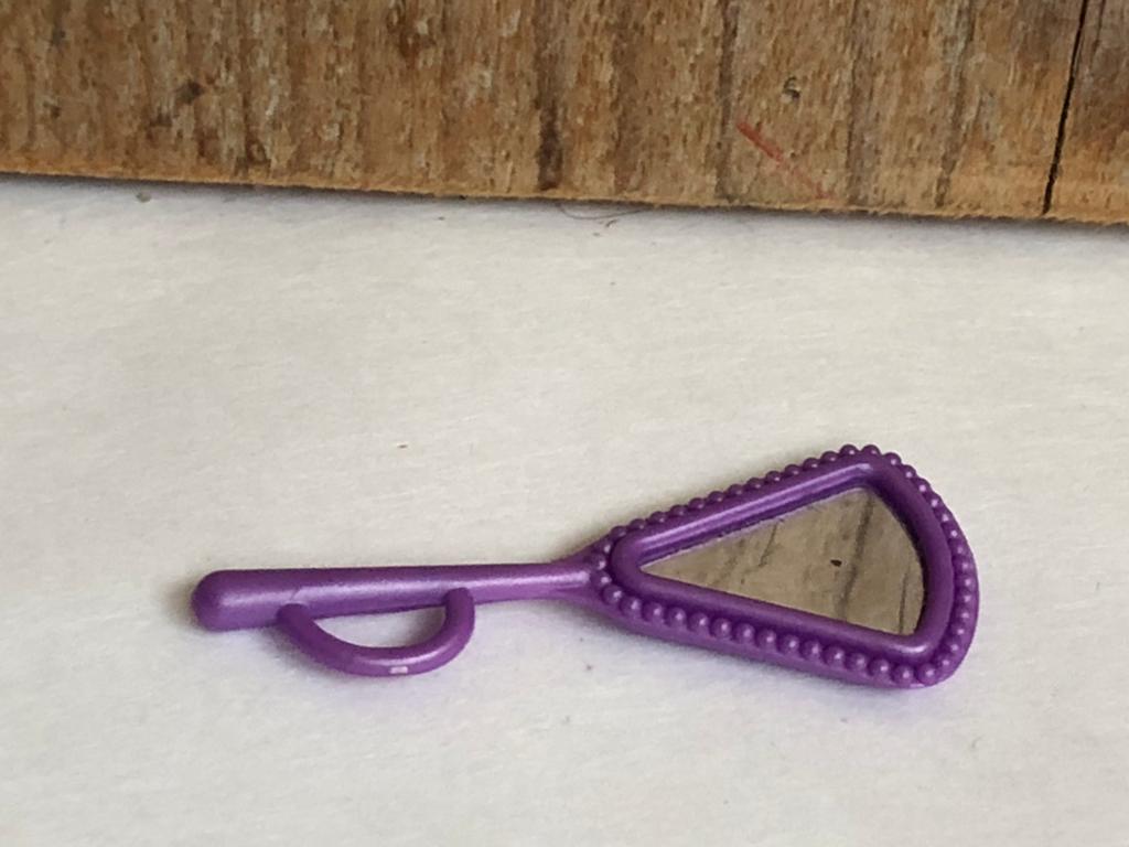 Paarse spiegel voor Barbie huis, Ophalen of Verzenden, Zo goed als nieuw, Toebehoren