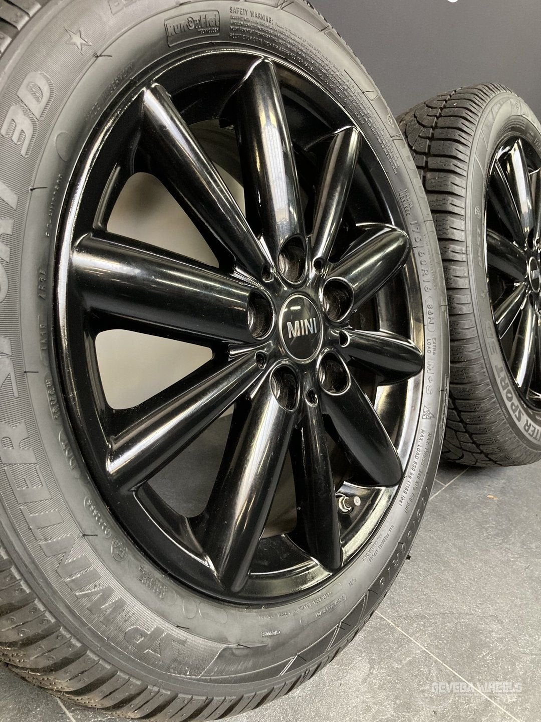 16” originele Mini Cooper One Cabrio S velgen + winterbanden, Gebruikt, 175 mm, -, Banden en Velgen