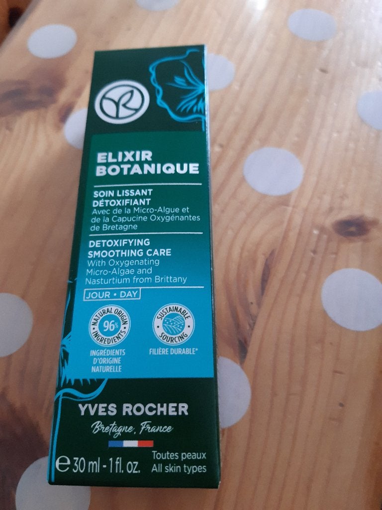 Yves Rocher Elixer Botanique tube 30 ml nieuw, Ophalen of Verzenden, Nieuw, Gehele gezicht, Verzorging