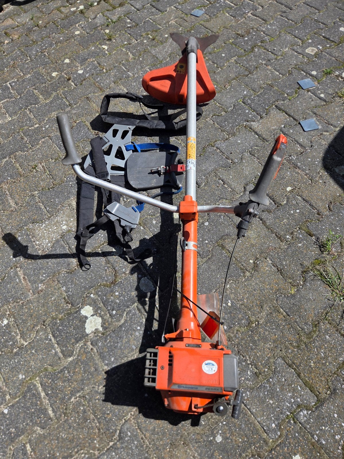 Husqvarna 265 RX bosmaaier met tuigje, Ophalen, Gebruikt, Benzine