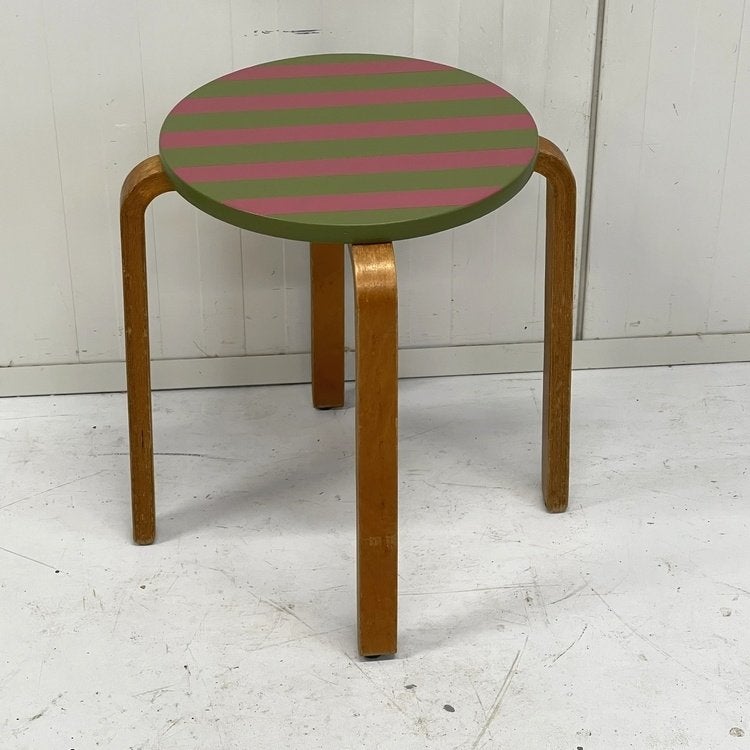 Restyle streep kruk bijzettafel krukje plantentafel hout, Gebruikt, Onbekend, Ophalen of Verzenden, Onbekend