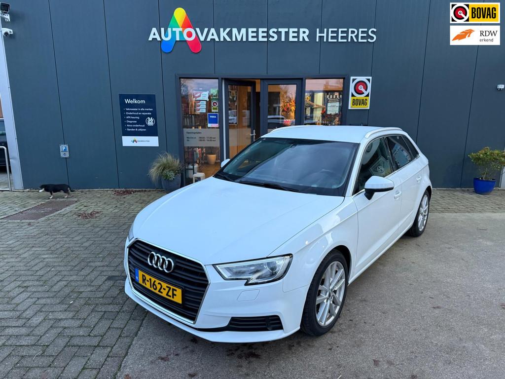 Audi A3 Sportback 35 TFSI CoD Sport S Line Edition, Euro 6, 4 cilinders, 150 pk, Leder en Stof