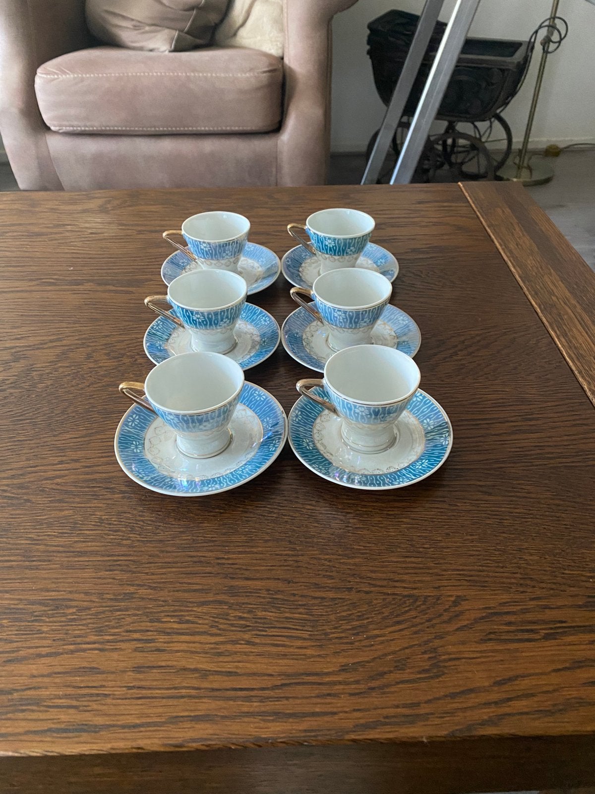 Fine porselene thee servies waarschijnlijk ong 150 jaar oud, Antiek en Kunst, Ophalen